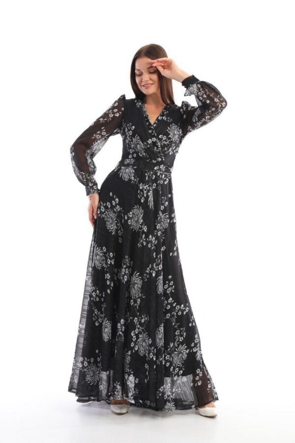 WhatsApp Image 2022-11-22 at 9.44.29 PM (2) Black and Gold Beautiful Unique Pattern Dress